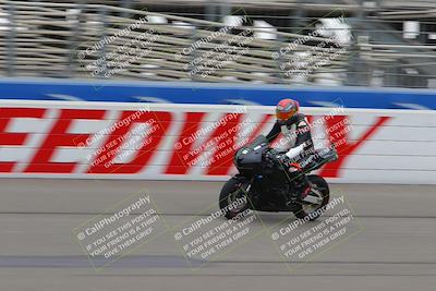 media/Oct-15-2022-Fastrack Riders (Sat) [[9a18b22502]]/Level2/Start Finish 930am/